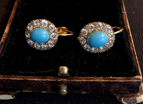 Vintage style jewellery blue - vintage,