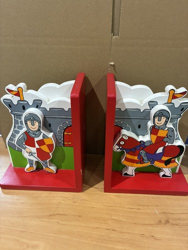 Wooden knights castle bookends - knights,