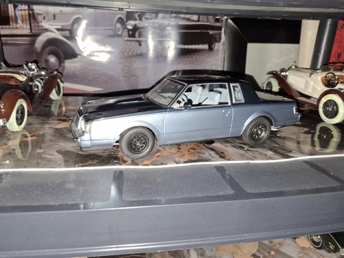 Gmp buick db4 designer - 1/18,