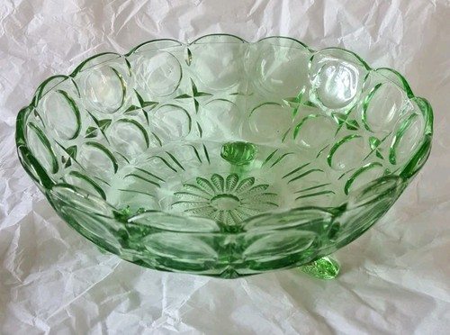 Antique vintage art - vintage, green