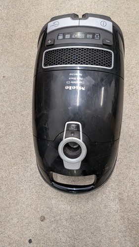 Miele vacuum cleaner - c3,