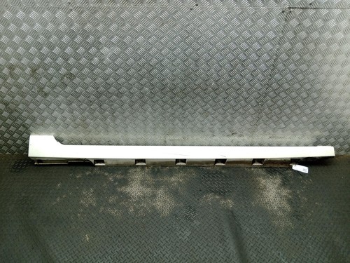 Volkswagen passat sill side - volkswagen,