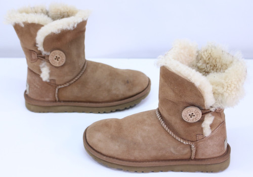 Ugg bailey button 5803 - ugg,