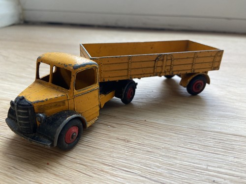 Dinky toy 521 bedford - dinky,
