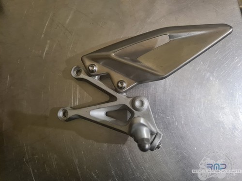 765 street triple left - 765,