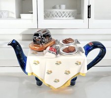 Tony Carter Teapot  Breakfast