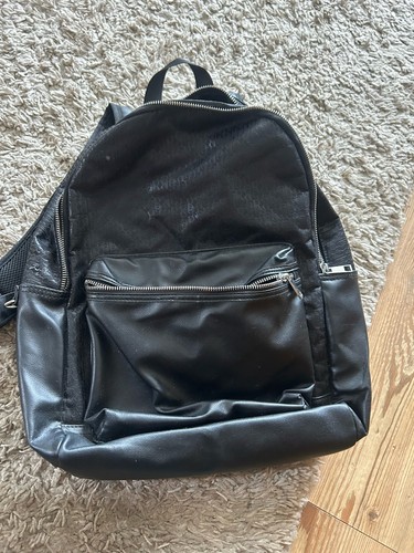 Black river island ruck - river,