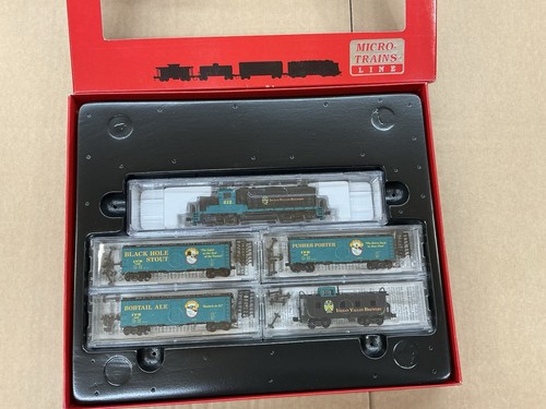 Micro trains gauge diesel - trains, n