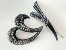 2 x Art Deco Pins Brooches black bakelite stone set