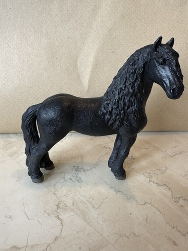 Schleich 2014 friesian black - schleich,