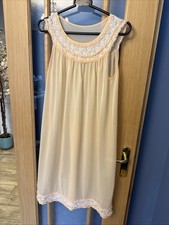 Vintage Keynote 1960s Peach Ruffle nylon 'baby doll' lingerie nightgown