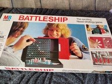 Vintage 1975 Battle Ships In