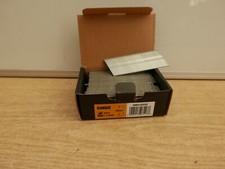 2500 DEWALT 32MM 16 GAUGE 20* GALVANISED BRAD NAILS DC618 DCN660 DNBA1632GZ