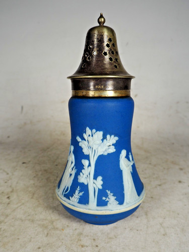Sugar shaker with silver - with,
