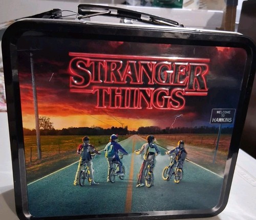 Stranger things metal - stranger, tin