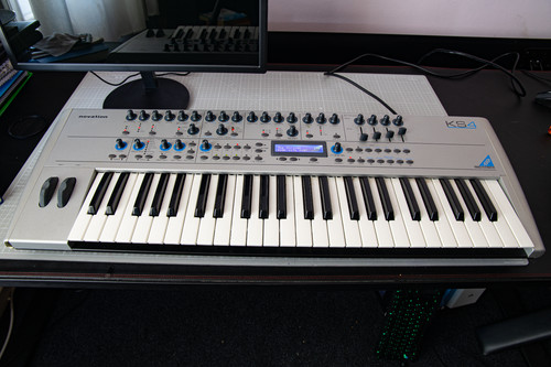 Novation ks4 synthesizer look - ks4,