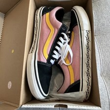 Vans Supreme Tribal Barbed