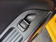 ELECTRIC WINDOW SWITCH FRONT