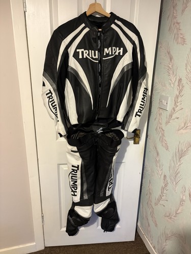 Triumph piece leather - triumph, 2