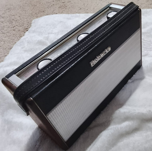 Vintage roberts radio - radio, model