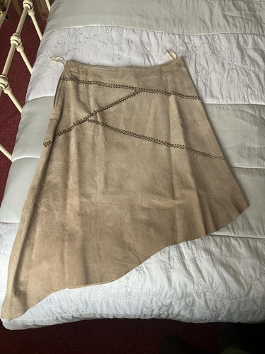 Ladies suade skirt size12 - size12, by