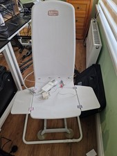 MANGAR ARCHIMEDES BATHLIFT