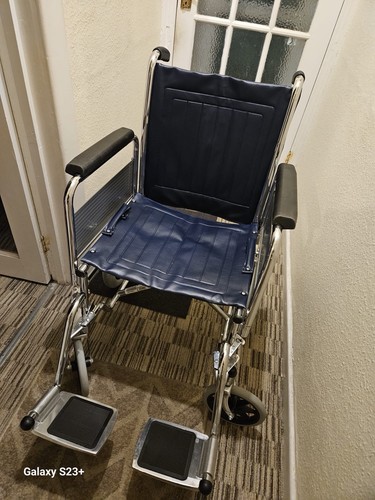 Manual wheelchair - manual,