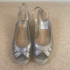 Monsoon Gold silver Espadrille