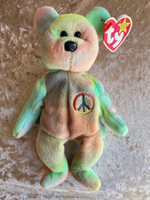 ty Beanie Babies retired Bear name Peace, with Tag, good condition