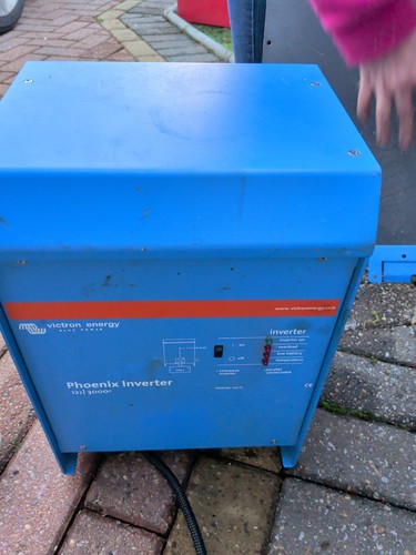 Victron inverter 12v 110v - victron,