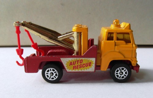 Corgi juniors 933 - corgi, whizzwheels