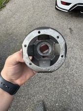 BMW E46 MOMO Steering Wheel Hub