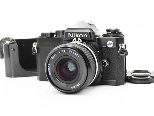 Nikon black 35mm film - fe,