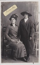 Old photo women fashion - photo,