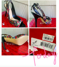 NEW in Box Guess Elegent Black