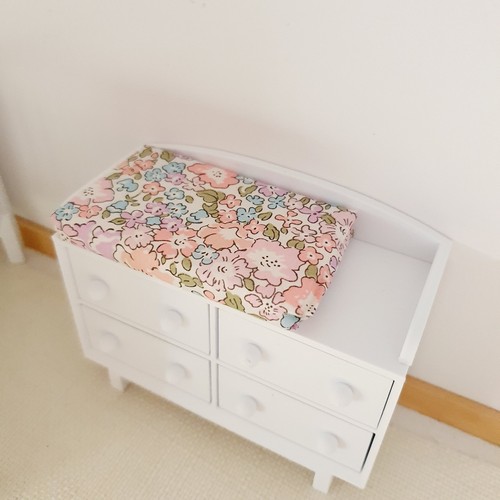 Dolls house white modern baby - house,