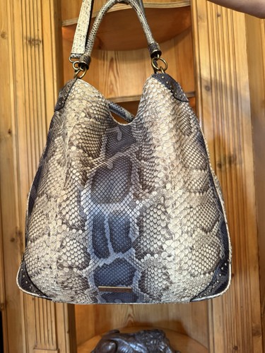 Burberry bag - burberry,