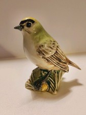 Beswick Goldcrest 2415