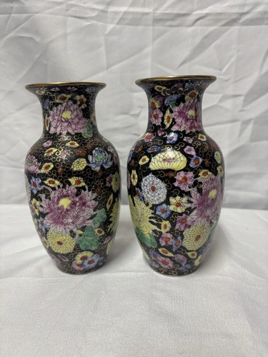 Hand painted pair - of, chinese