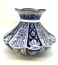 India Jane London Blue & White Patterned Vase Scalloped Edge #D3