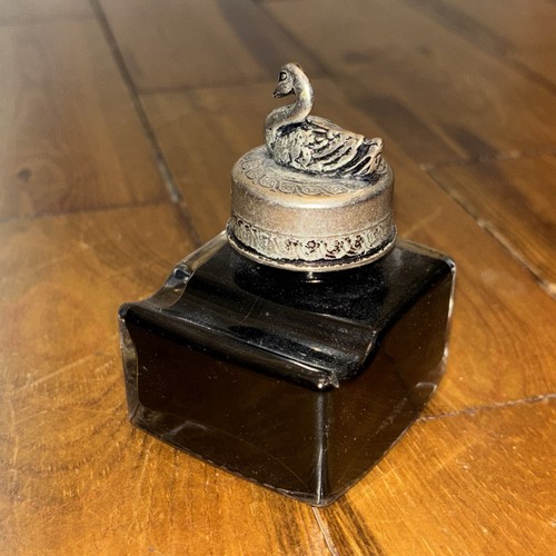 Antique glass inkwells swan - glass,