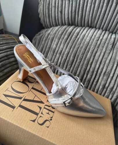 Ladies kitten heel - heel, silver