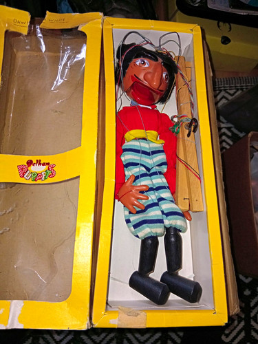 Pelham puppet pirate - pelham,