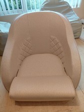 AG Baltic Y64 Helm seats -