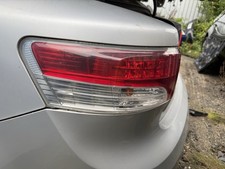 TOYOTA AVENSIS  2008-2018 REAR/TAIL LIGHT (PASSENGER SIDE)