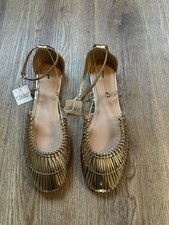 Ex Marks & Spencer Gold