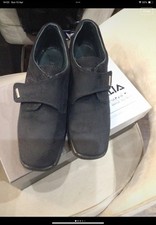 Rohde ladies black suede Hook And Loop Stick strap shoe small wedge size 5.5