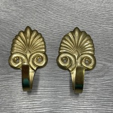 2 x Brass Shell Fan Design Hooks Curtain Tie Back Hooks 3.25" long
