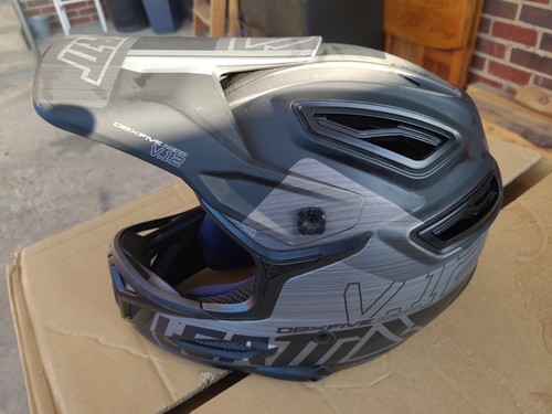 Leatt dbx v12 full face - leatt,