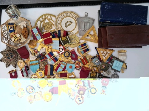 Large lot masonic - large,